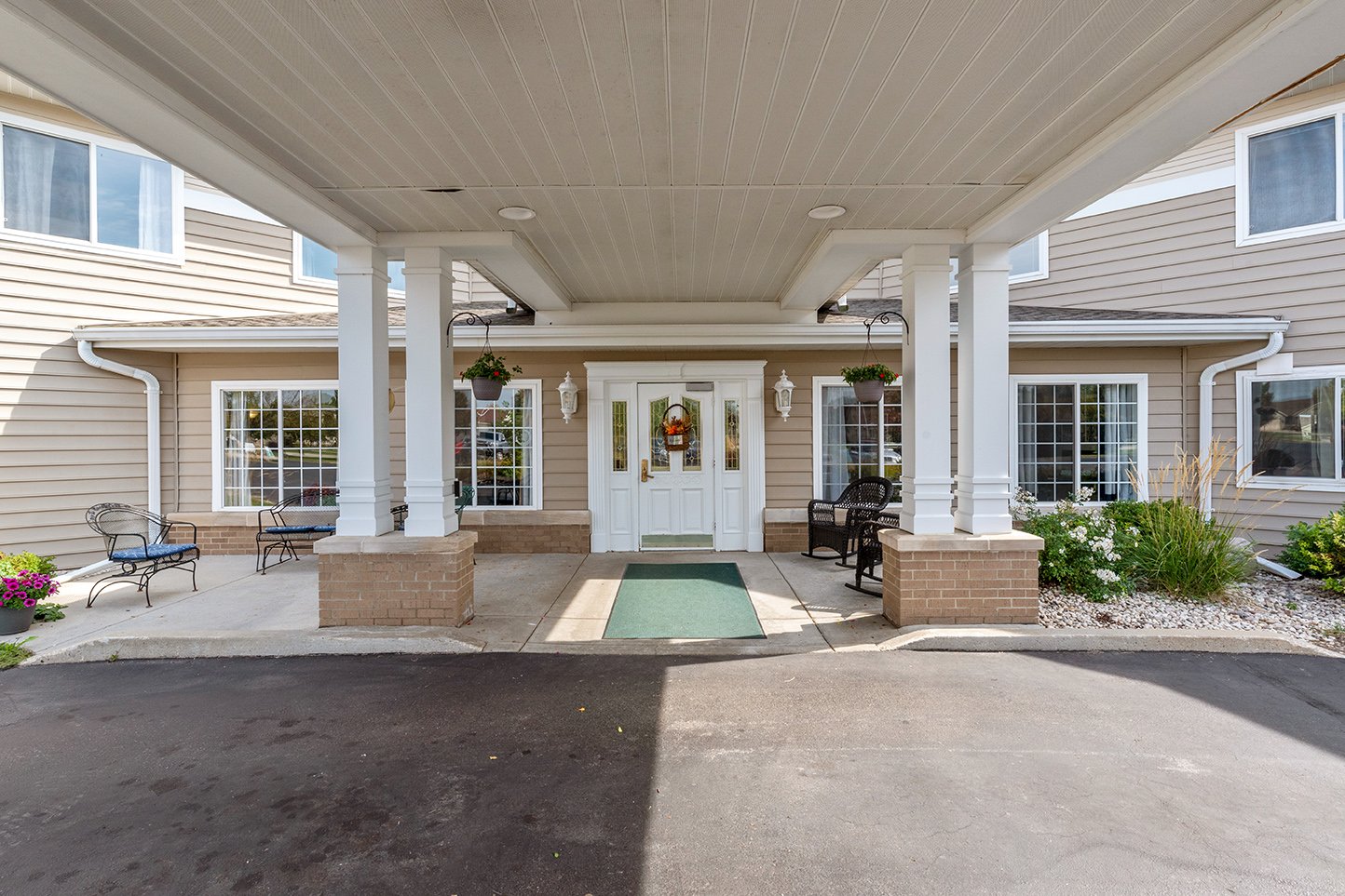 Best Retirement Community in Fond du Lac, WI LakeHouse Fond du Lac